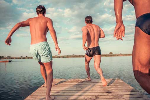oogopslag Tenslotte gespannen Zwembroeken voor mannen met een grote maat